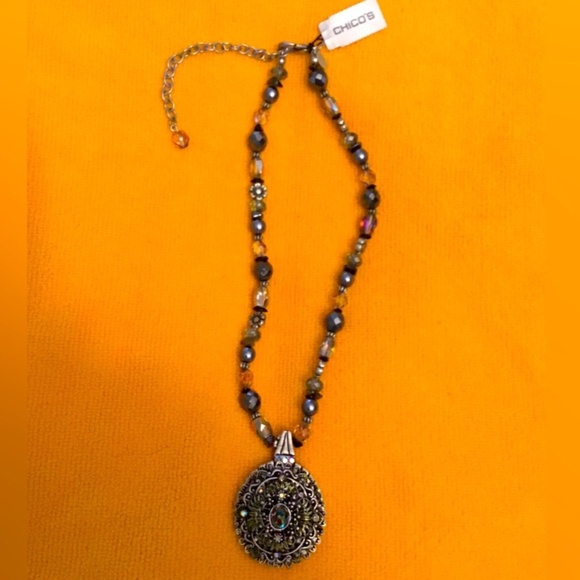 Chico’s Multi Color Glass & Pewter Beaded Necklace up to 19” With Pendant NWT - Picture 3 of 8